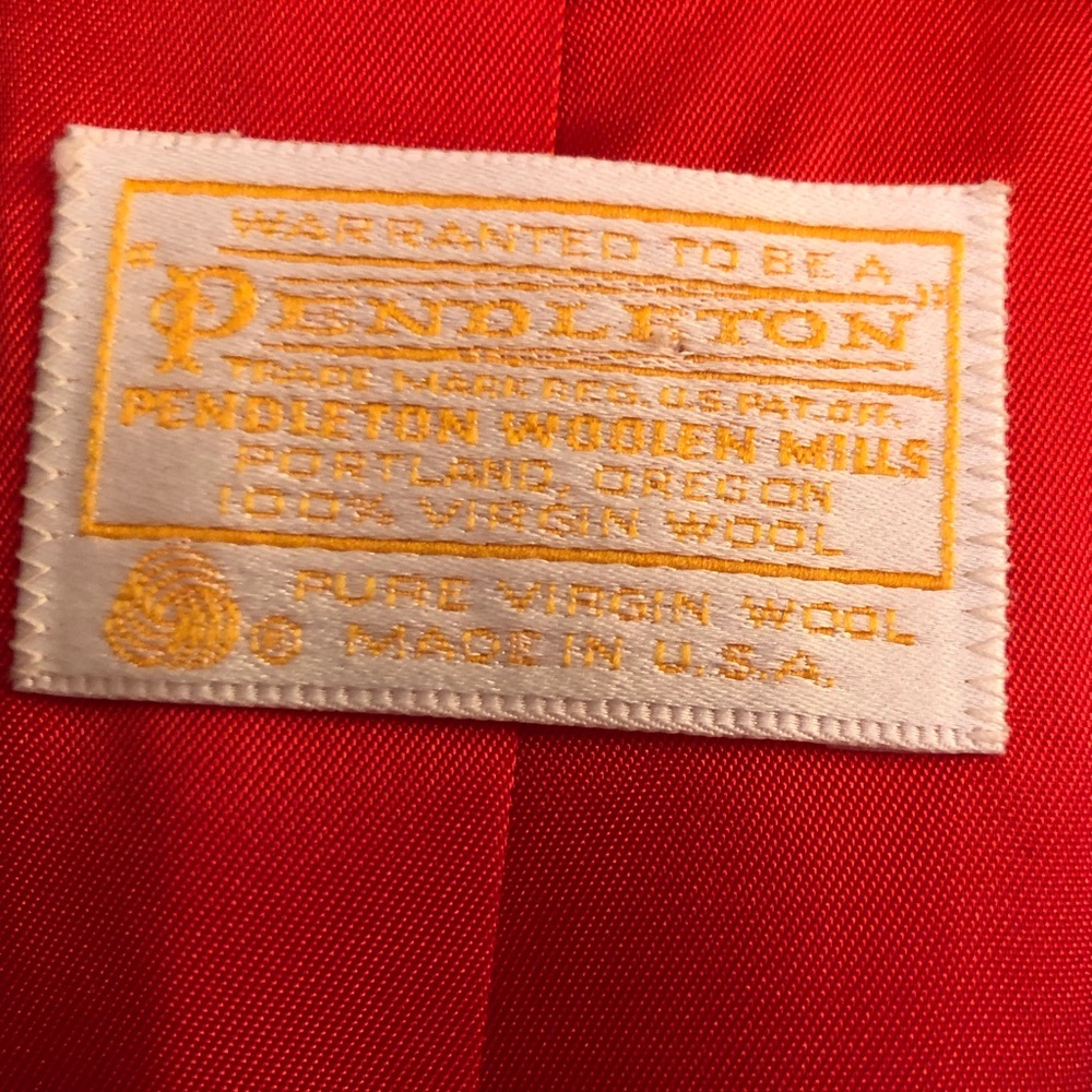 **VINTAGE** Pendleton Crop Blazer (Red)